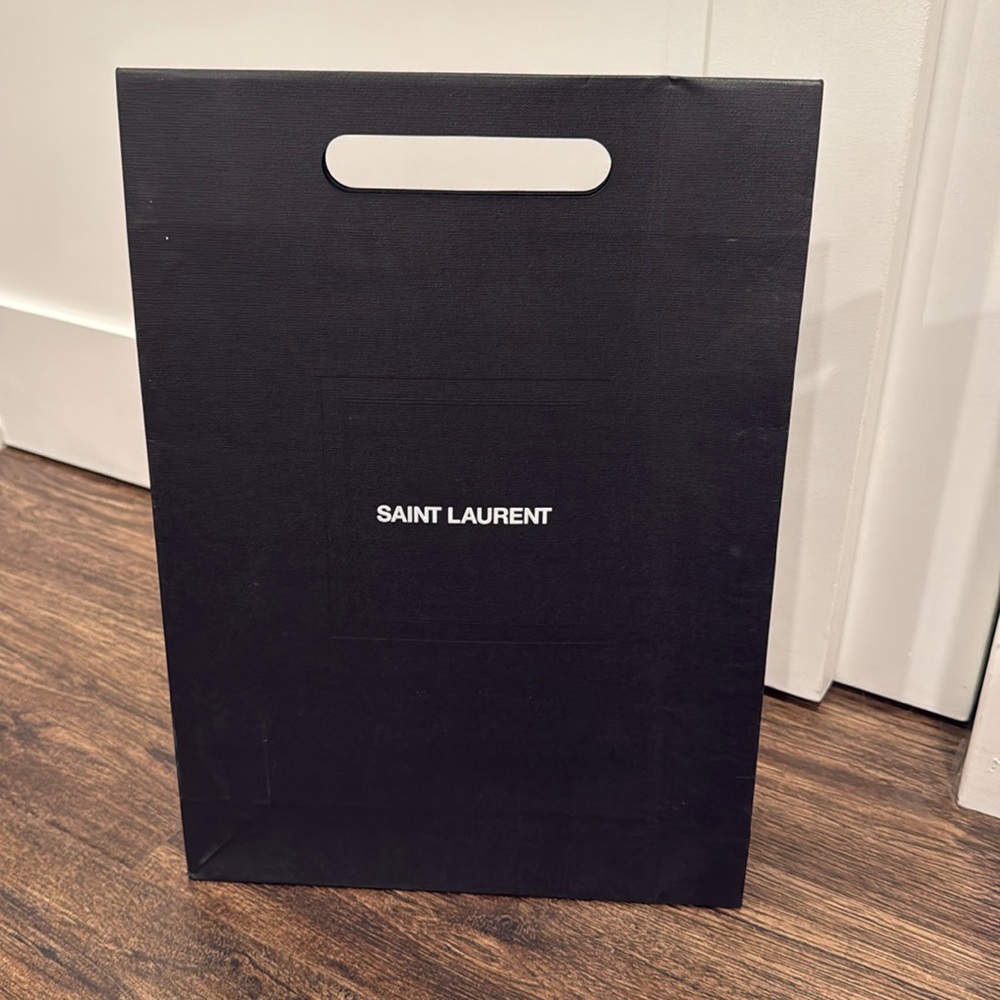 SAINT LAURENT MEDIUM SHOPPING BAG